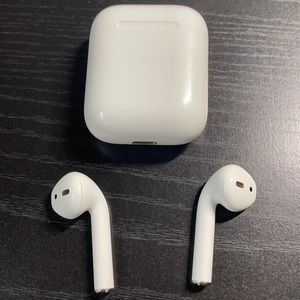 AirPods 1st Generation